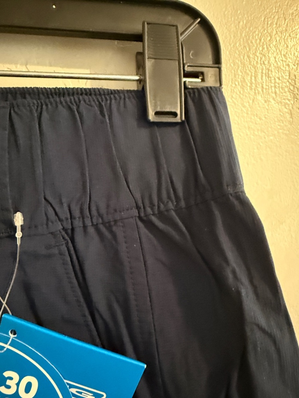Columbia Navy Blue Performance Outdoor Cargo Shorts - Picture 6 of 11
